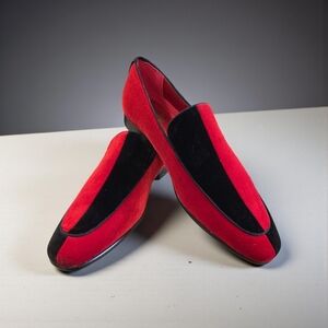 AFTER MIDNIGHT MENS SLIP ON RED/BLACK TWO TONE VELVET LOAFER. 7016